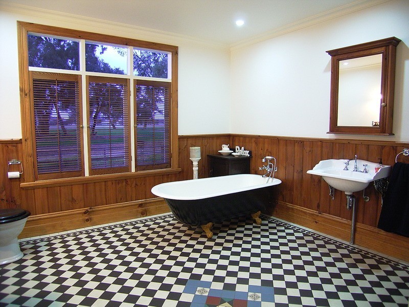 2195 Midland Highway, Cosgrove VIC 3631