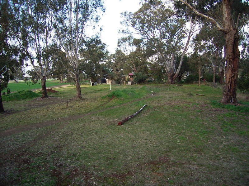 2195 Midland Highway, Cosgrove VIC 3631