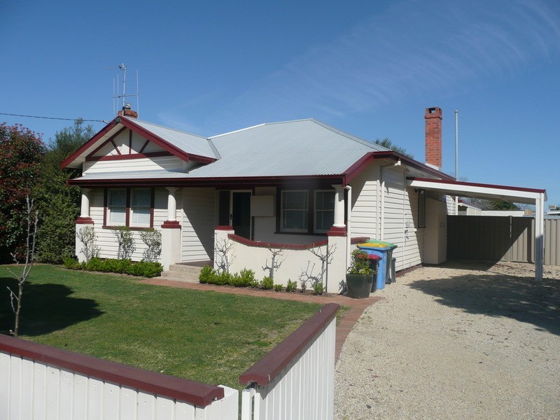 86 MacIntosh Street, Shepparton VIC 3630
