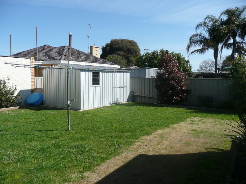 86 MacIntosh Street, Shepparton VIC 3630