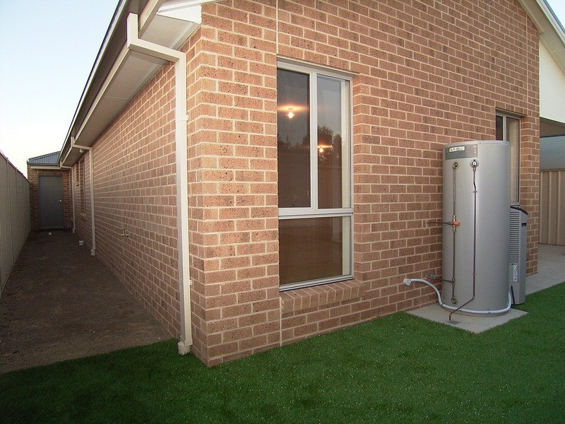 4 Pyrus  Court, Kialla VIC 3631