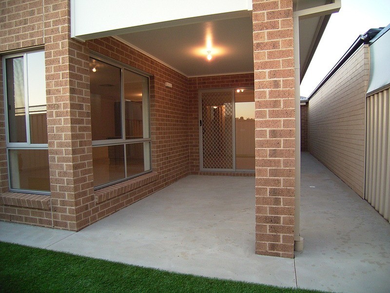 4 Pyrus  Court, Kialla VIC 3631