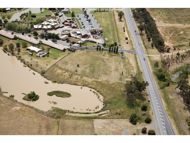 7685 Goulburn Valley  Highway, Kialla VIC 3631