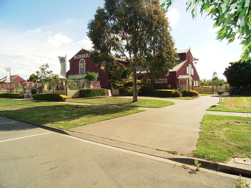 7685 Goulburn Valley  Highway, Kialla VIC 3631