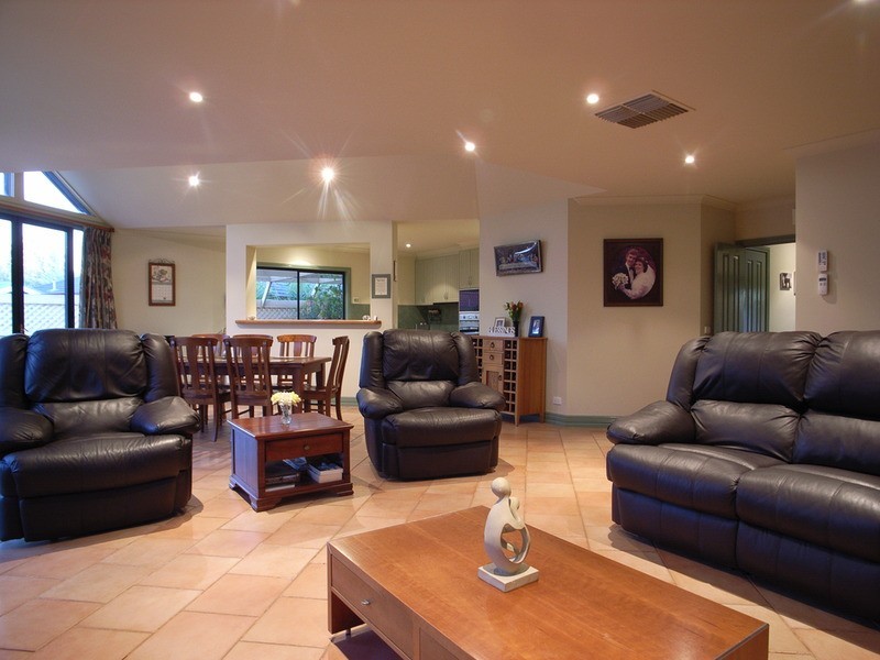 31 King Richard Drive, Shepparton VIC 3630