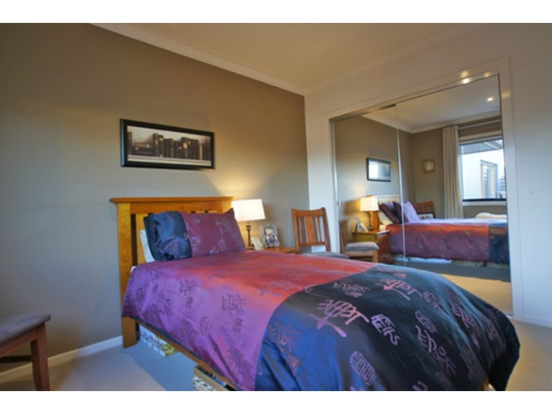 6 Kensington  Drive, Shepparton VIC 3630