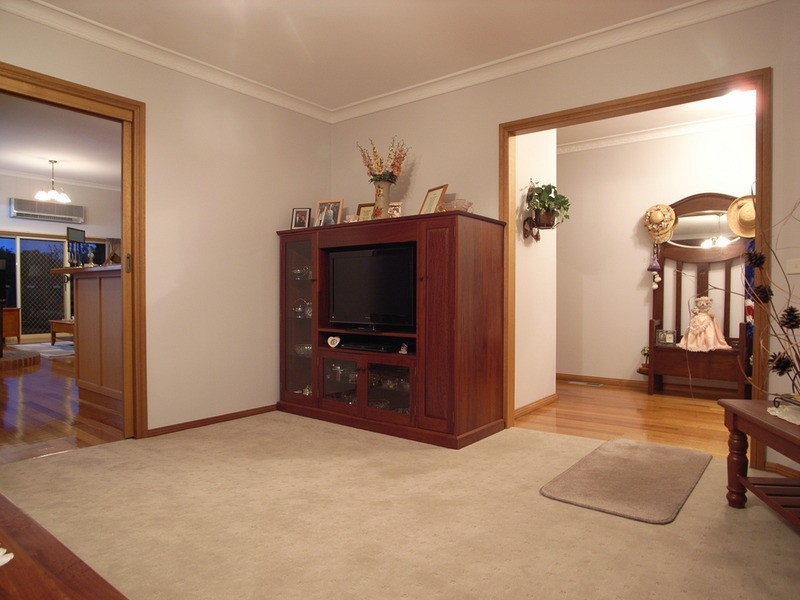 6 Hughes Court, Shepparton VIC 3630