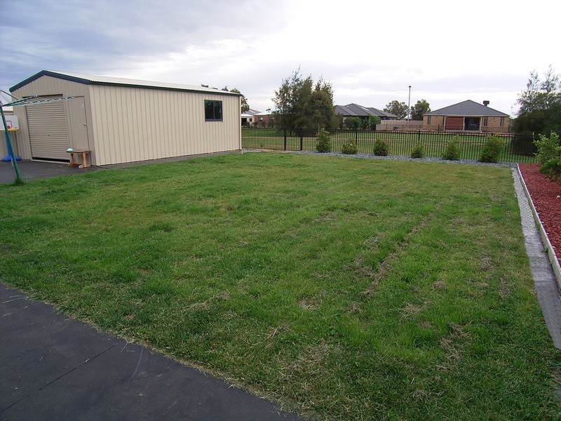 12 Brambuck  Avenue, Kialla VIC 3631