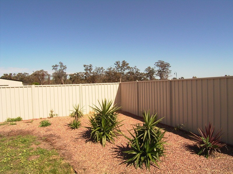 49 Taig Avenue, Kialla VIC 3631