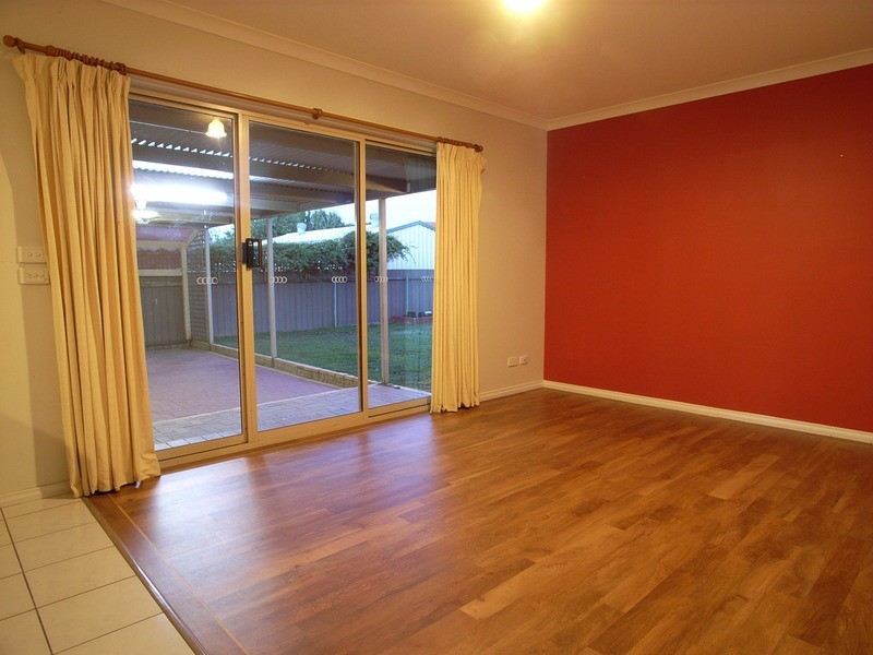 13 Hutchins Crescent, Mooroopna VIC 3629