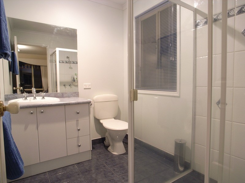 47 King Richard  Drive, Shepparton VIC 3630