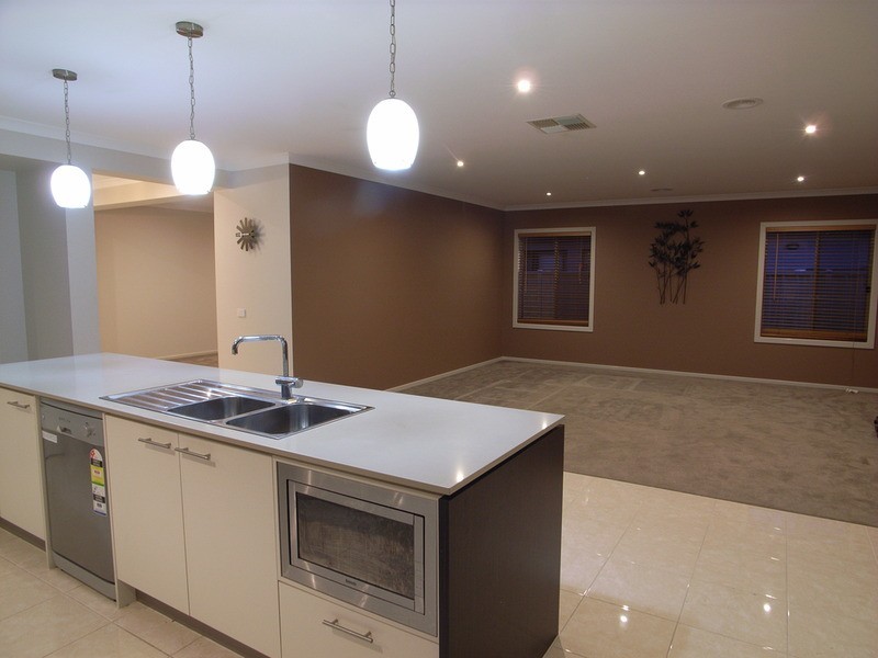 5 Chevrolet Avenue, Shepparton VIC 3630