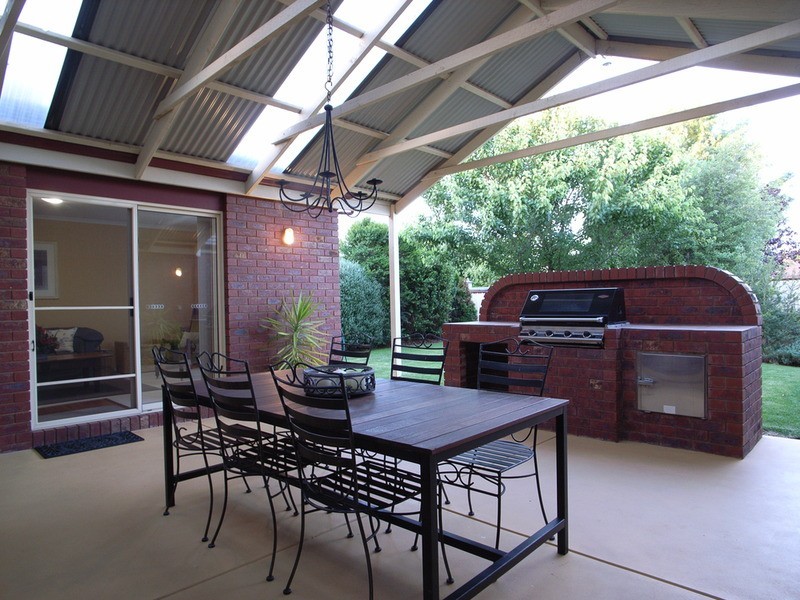 13 King Richard  Drive, Shepparton VIC 3630