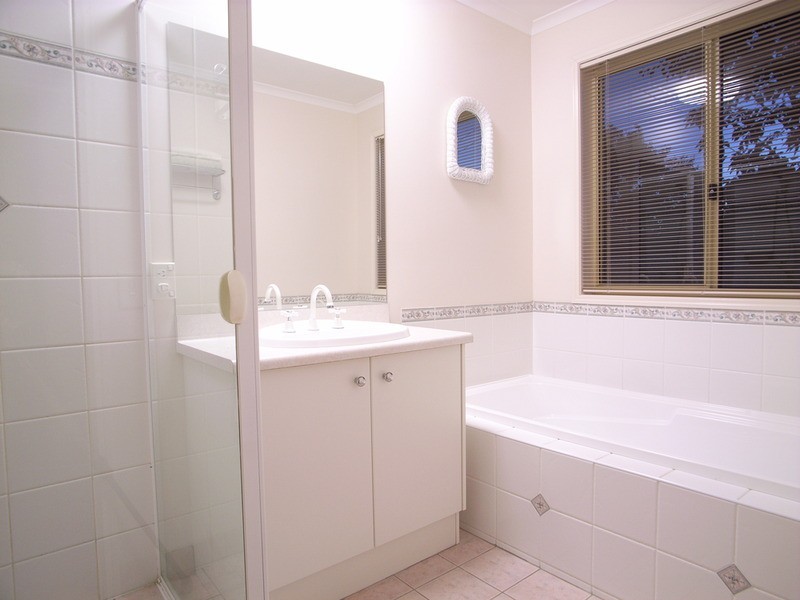 13 King Richard Drive, Shepparton VIC 3630