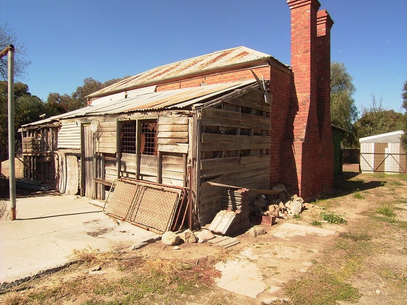 1711 Goulburn Valley  Highway, Tallygaroopna VIC 3634