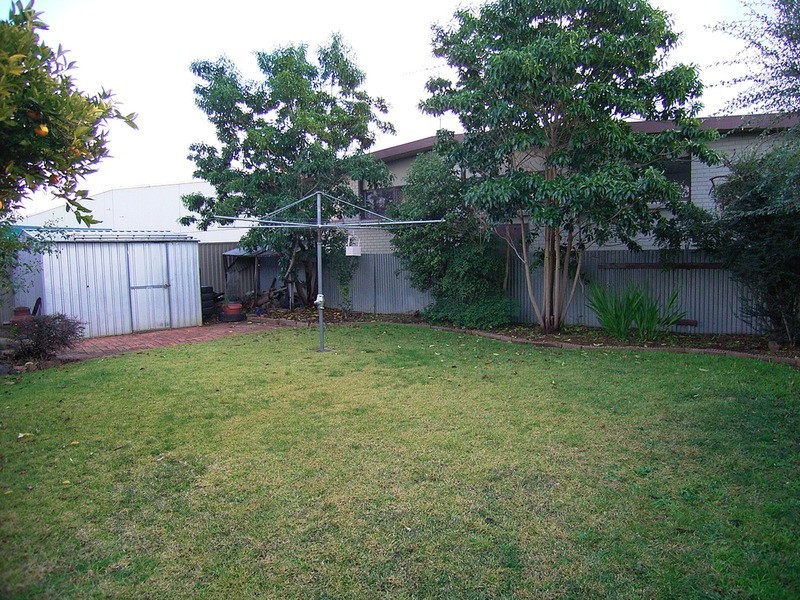 4 Collodetti  Crescent, Shepparton VIC 3630