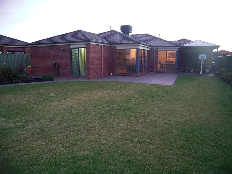 8 Jonagold Court, Shepparton VIC 3630