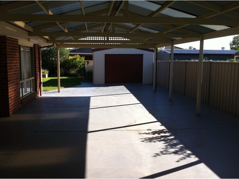 31 Merino  Drive, Shepparton VIC 3630