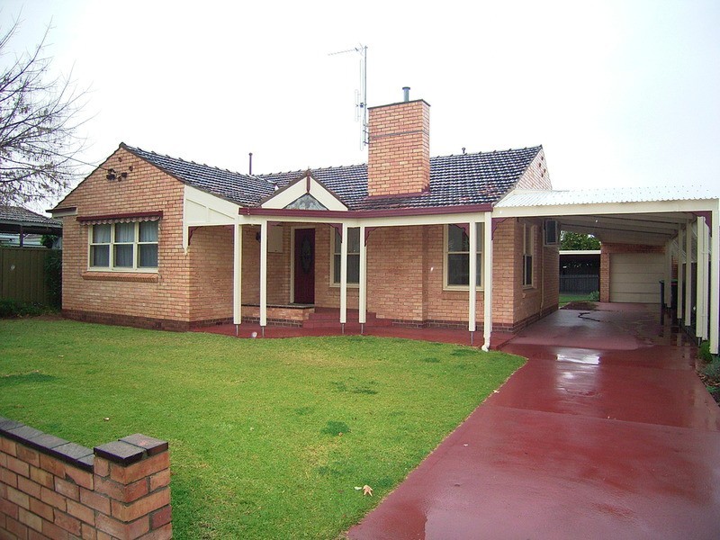 16 Thames Street, Shepparton VIC 3630