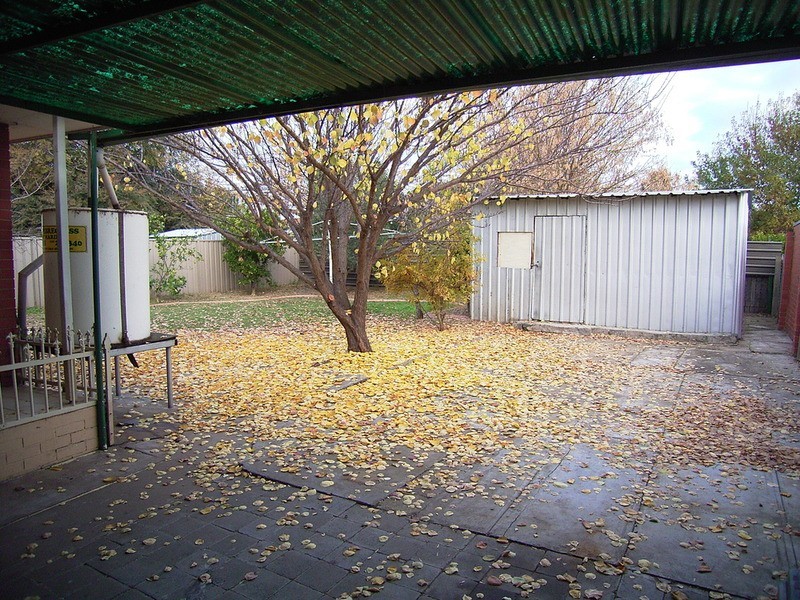 34  Poplar  Avenue, Shepparton VIC 3630