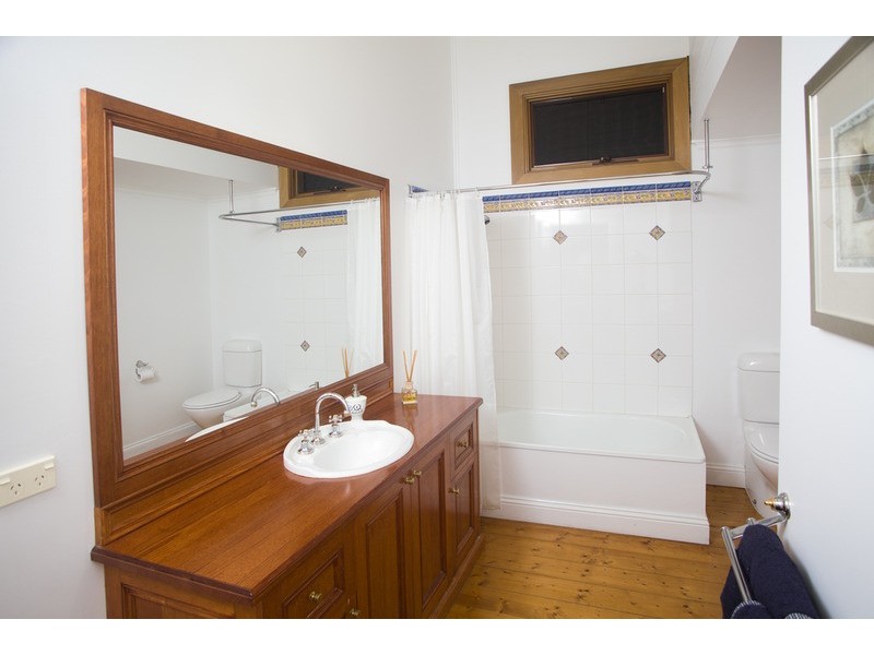 13-15 Knight  Street, Shepparton VIC 3630