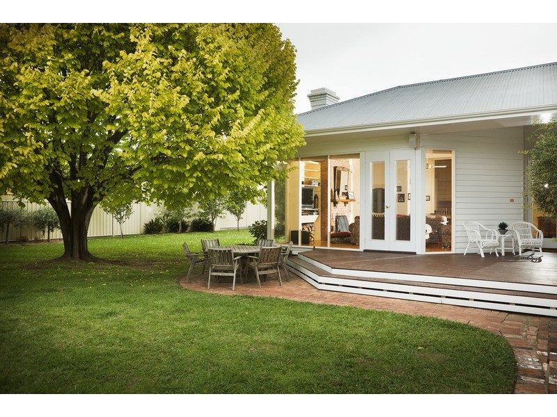 13-15 Knight  Street, Shepparton VIC 3630