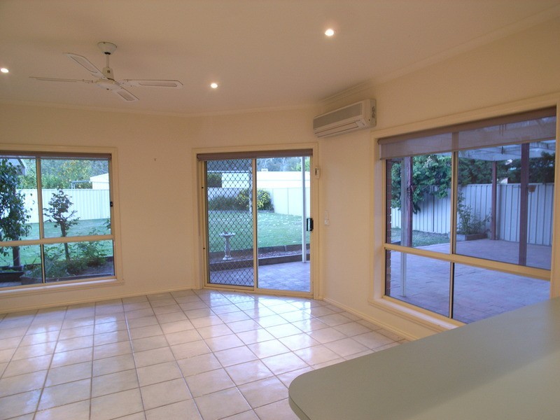 29 Silvan  Crescent, Kialla VIC 3631