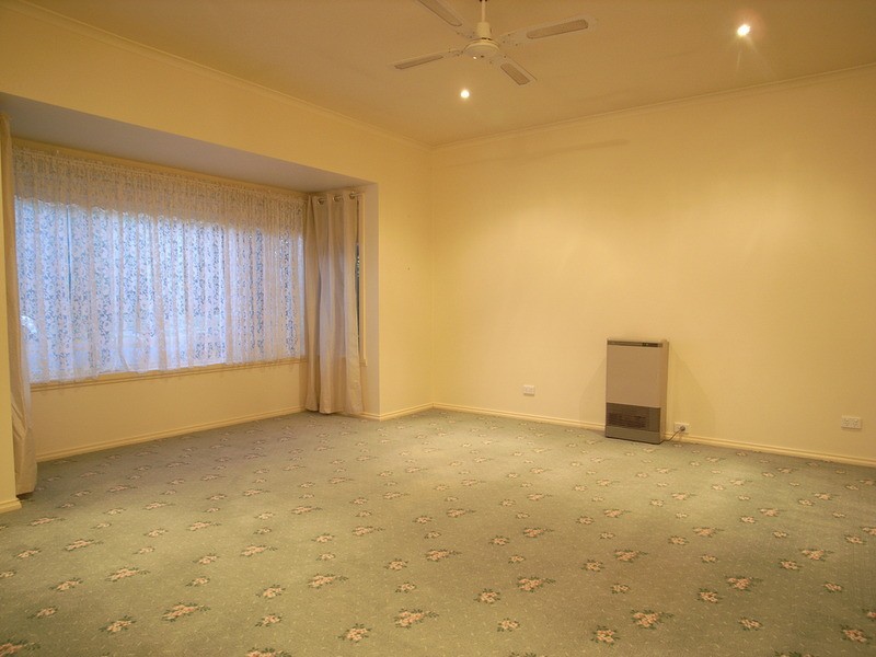 29 Silvan  Crescent, Kialla VIC 3631