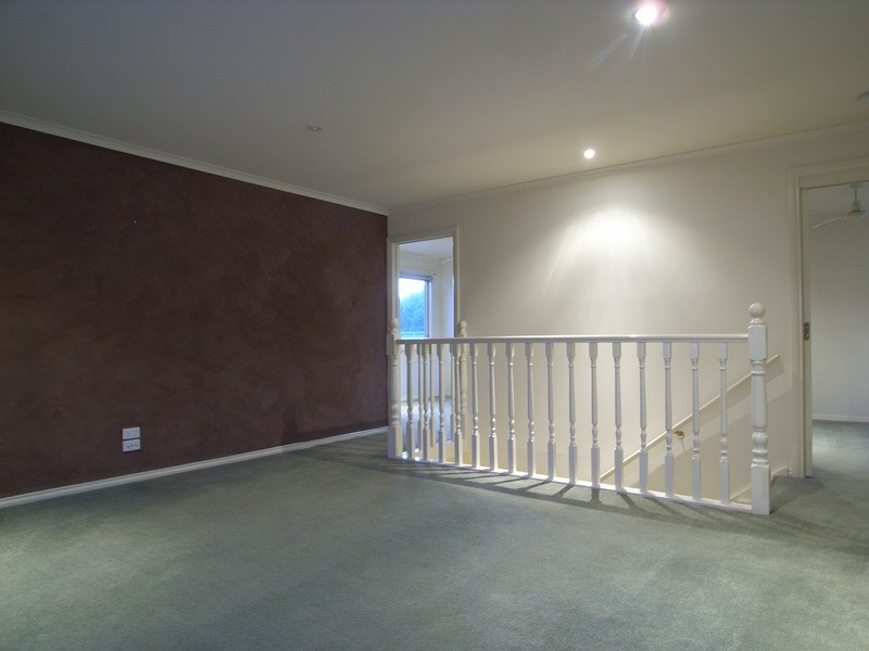 29 Silvan  Crescent, Kialla VIC 3631