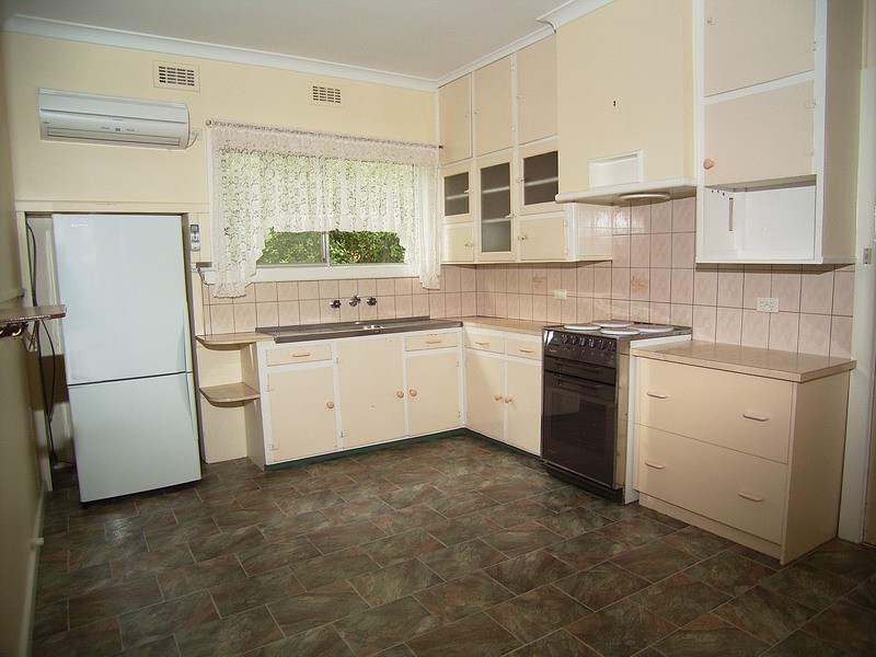 27 Dunrobin Street, Shepparton VIC 3630