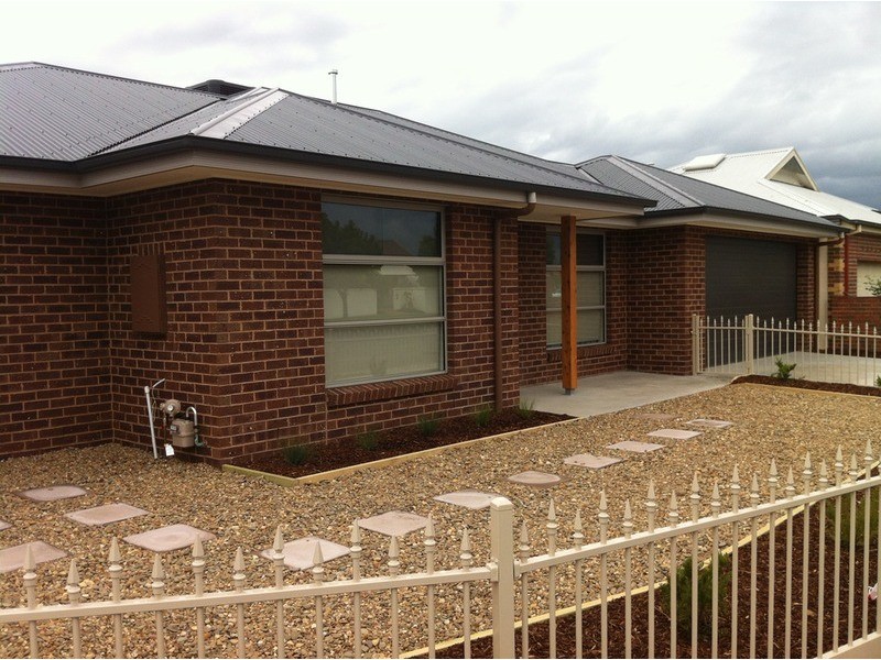 1/33 Knight  Street, Shepparton VIC 3630