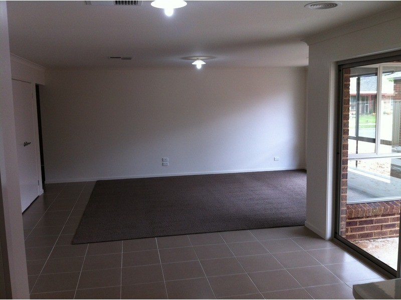 1/33 Knight  Street, Shepparton VIC 3630
