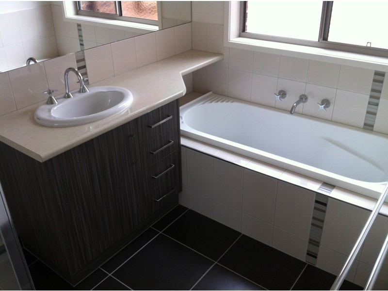 2/17 Erskine Street, Shepparton VIC 3630