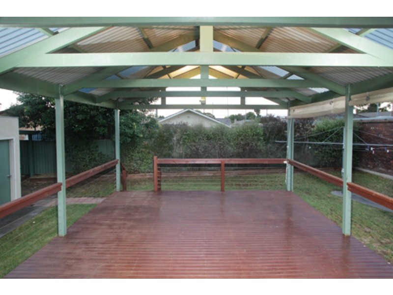 5 Nicholls  Avenue, Shepparton VIC 3630