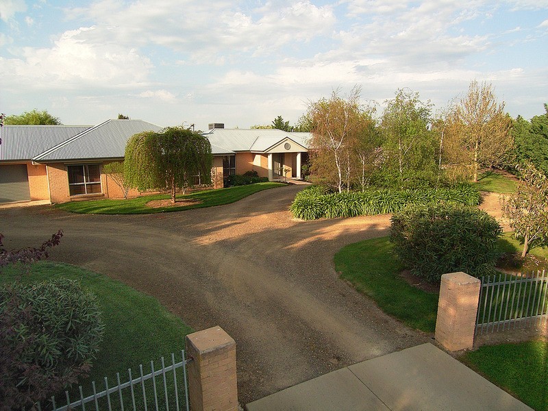 9 Bowland  Close, Congupna VIC 3633