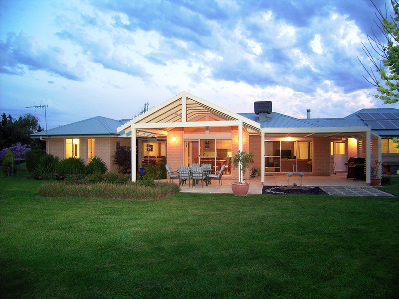 9 Bowland  Close, Congupna VIC 3633