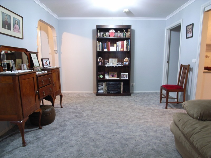 27 King Richard  Drive, Shepparton VIC 3630