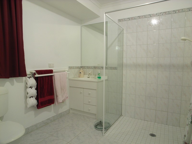 27 King Richard  Drive, Shepparton VIC 3630