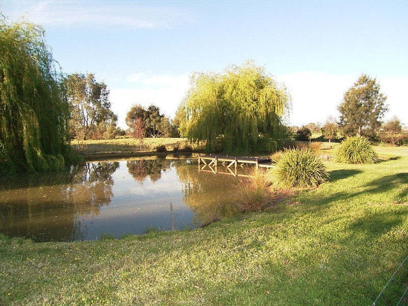 9 Bowland Close, Shepparton North VIC 3631