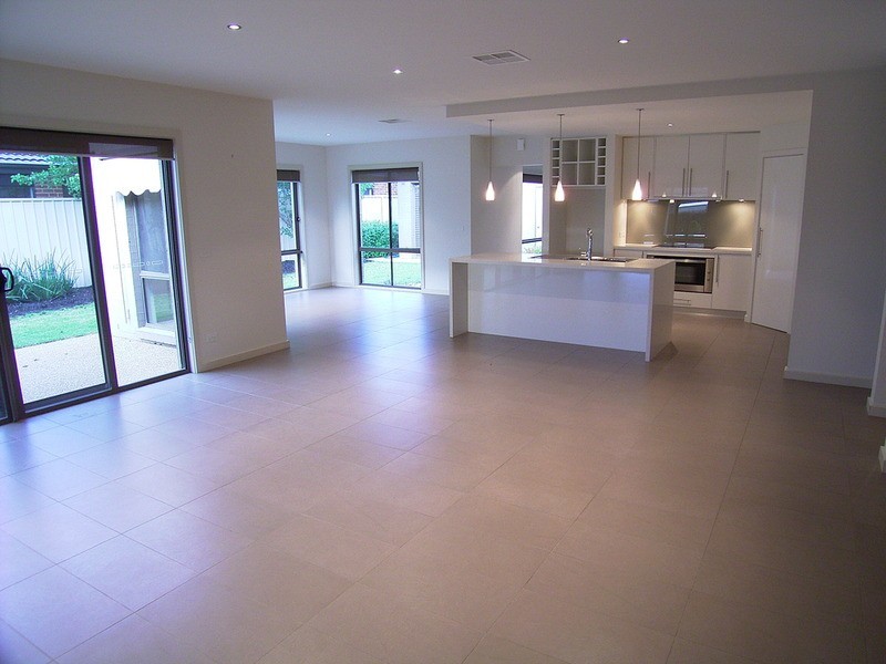 22 Brambuck Avenue, Kialla VIC 3631