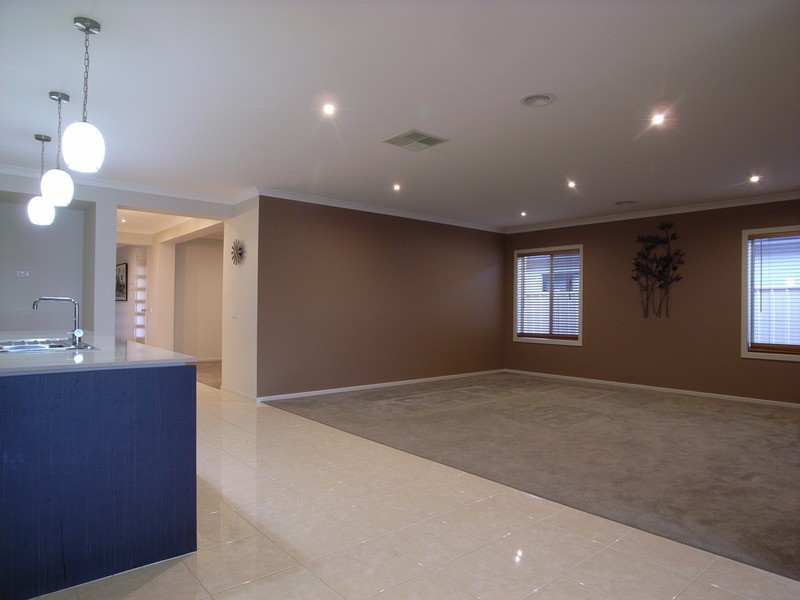 5 Chevrolet Avenue, Shepparton VIC 3630