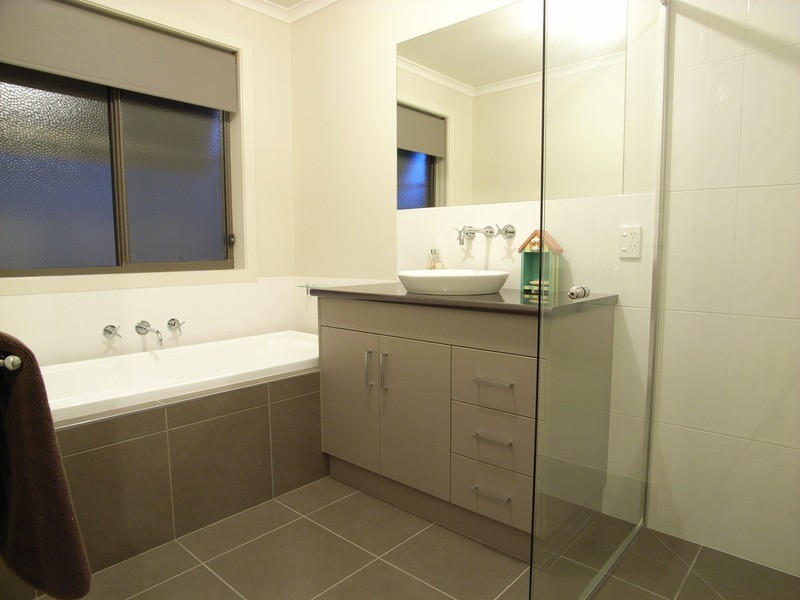 15 Eltham  Street, Shepparton VIC 3630