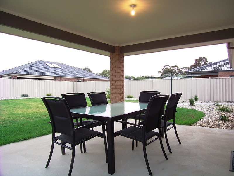 15 Eltham  Street, Shepparton VIC 3630