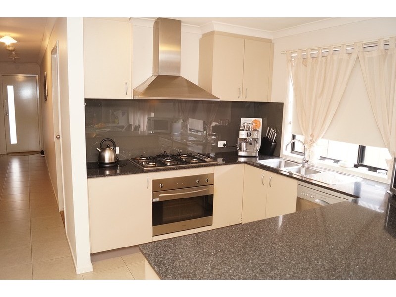 21 Taig  Avenue, Kialla VIC 3631