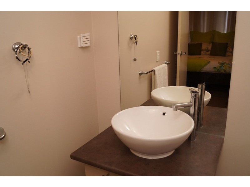 21 Taig  Avenue, Kialla VIC 3631