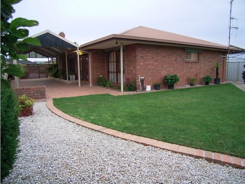 39 Orchard Circuit, Shepparton VIC 3630