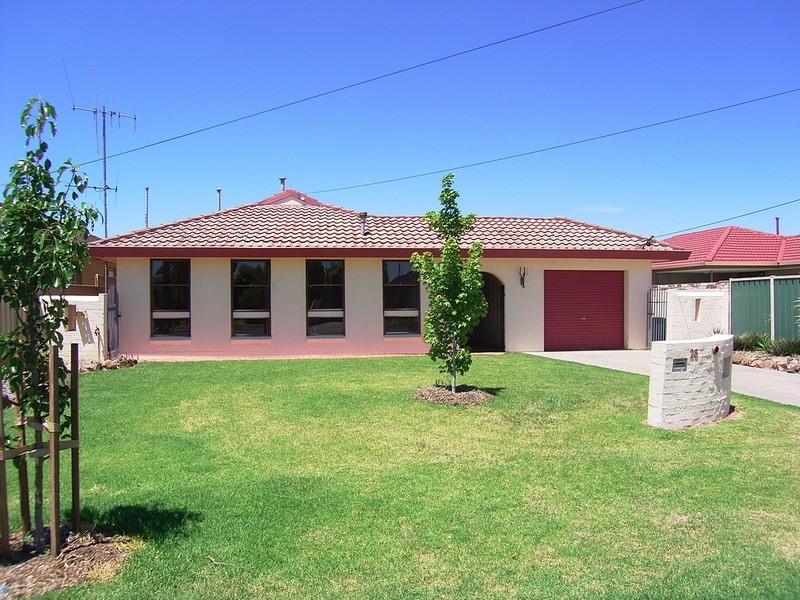 28 Carson  Street, Shepparton VIC 3630