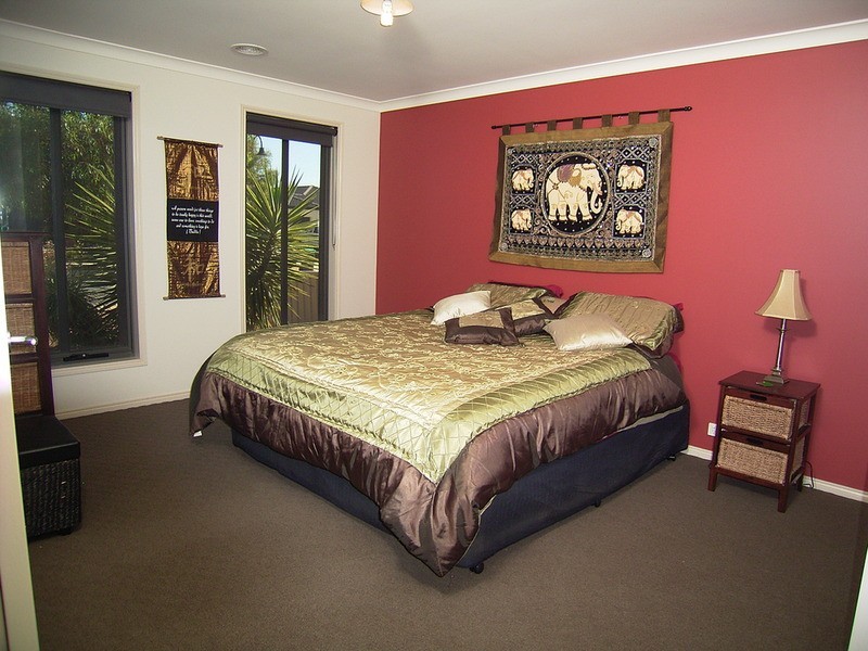 49 Taig Avenue, Kialla VIC 3631