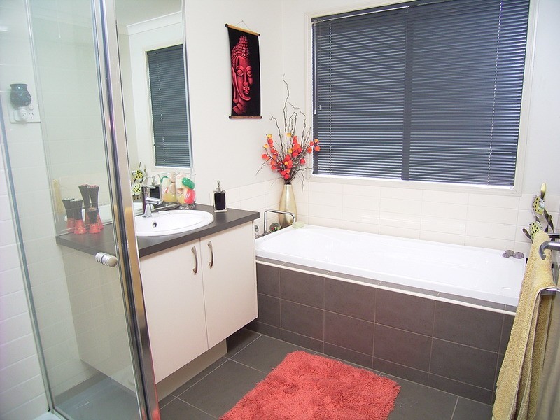 49 Taig Avenue, Kialla VIC 3631