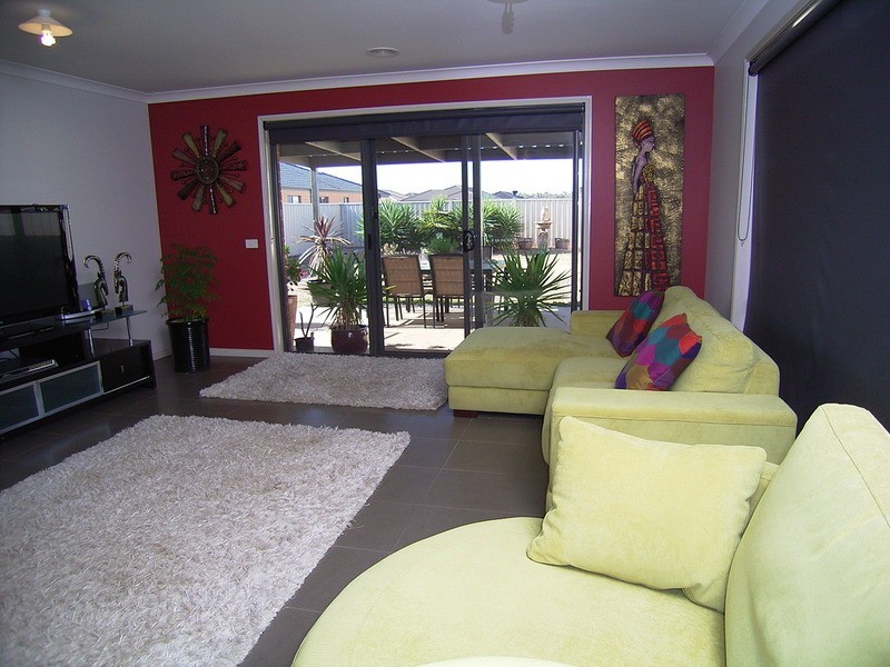 49 Taig Avenue, Kialla VIC 3631
